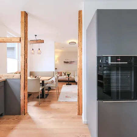 Appartement Garten 5 *